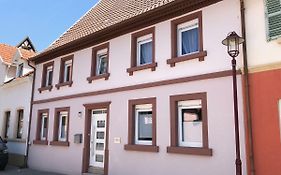 Villa Kerzenheimer Tor